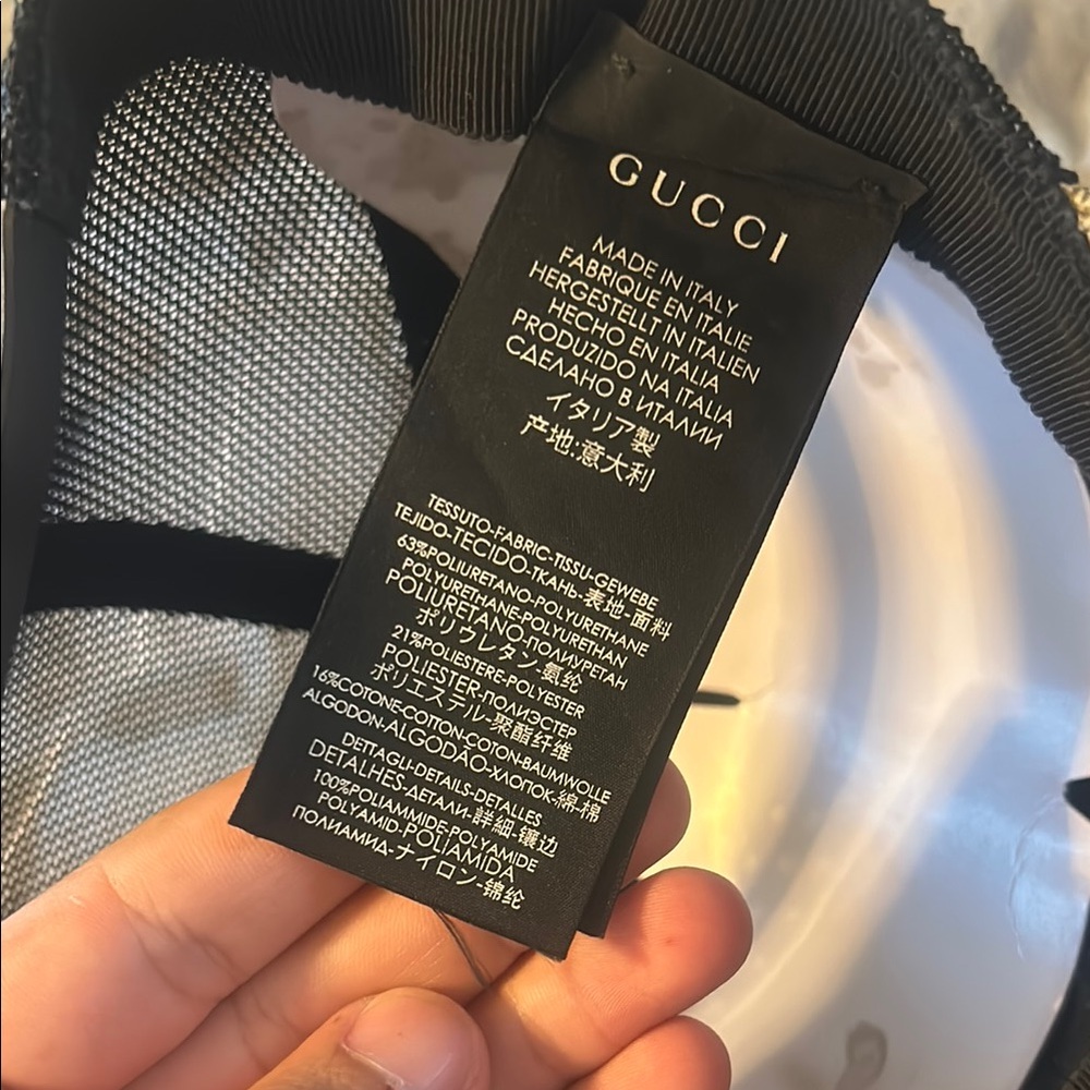 Gucci Gray Monogram Cap with Black Mesh - Picture 2 of 3